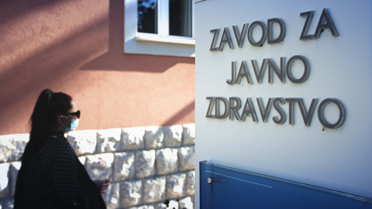 Sindikat: Vlada hitno mora ukinuti zabranu zapošljavanja u zdravstvu