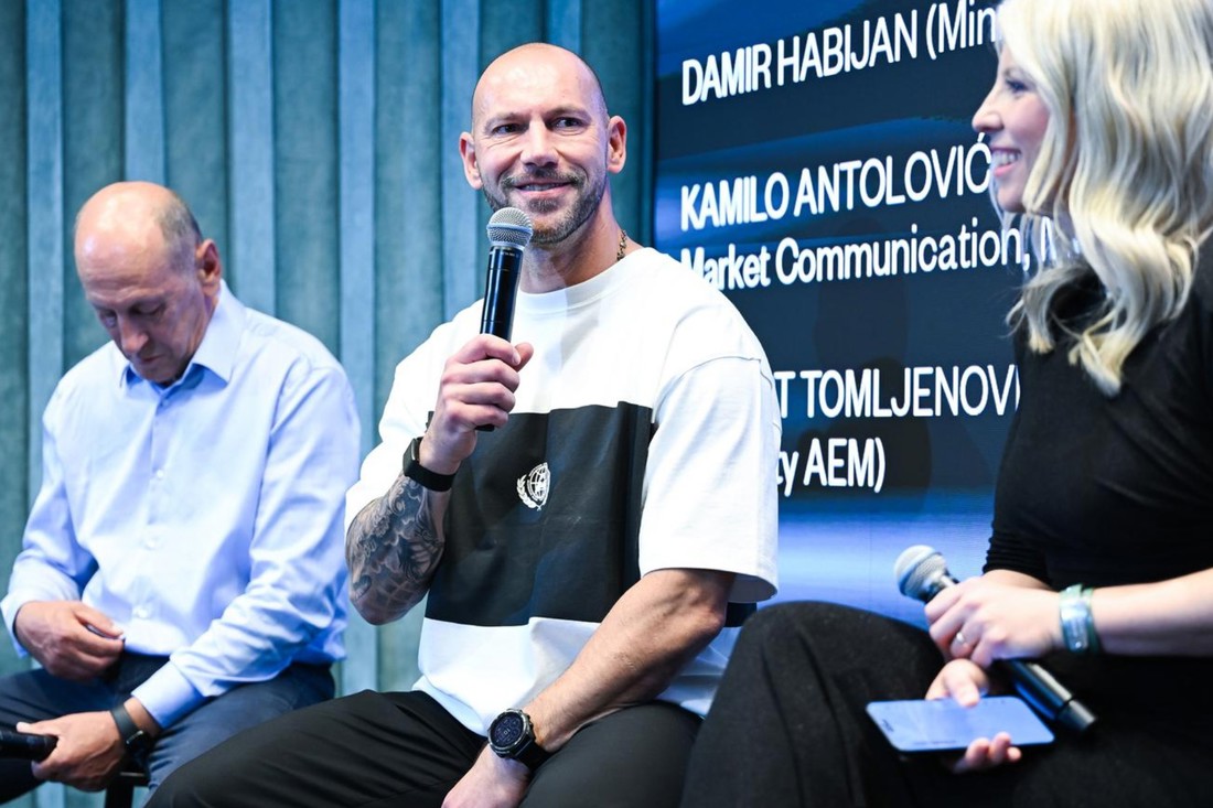 Ministar Habijan privukao pozornost majicom iz H&M-a