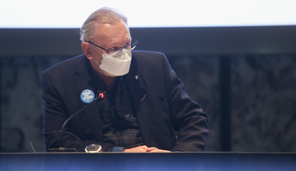 Božinović zabrinut zbog situacije s migrantima u BiH