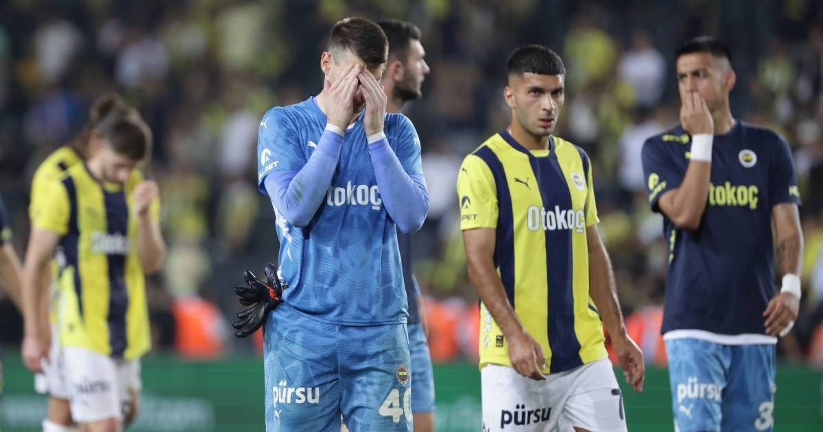 Jakirović pokrenuo remont Fenerbahčea. Predsjednik kluba na udaru, odlazi 11 igrača?