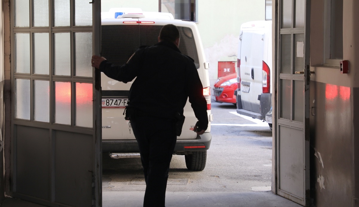 Jedan od optuženih iz afere Janaf pušten da se brani sa slobode