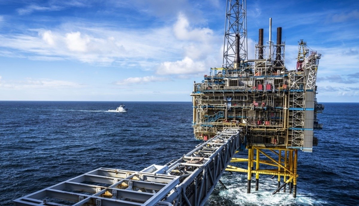 Cijene nafte pale ispod 60 dolara zbog odluke OPEC-a