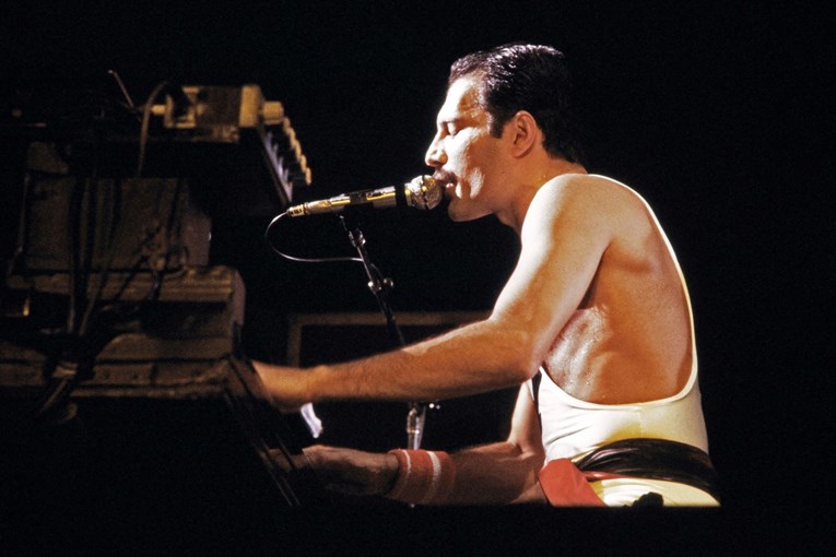 Stara Mercuryjeva skica otkrila kako se zapravo trebao zvati najveći hit grupe Queen