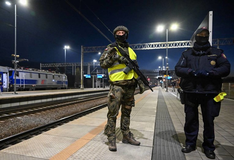 Eskalira ruski hibridni rat u Europi. "Minute nas dijele od incidenta s puno mrtvih"