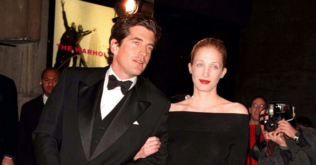 Kako postići stil Carolyn Bessette, najveće "it girl" devedesetih