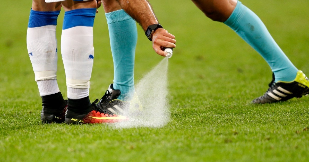 Izumitelj sudačkog spreja pobijedio FIFA-u nakon spora dugog 23 godine