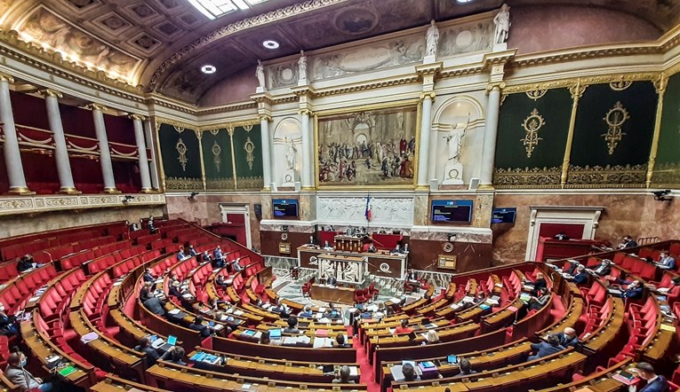 Donji dom francuske vlade glasao da u ustav uđe borba za očuvanje okoliša
