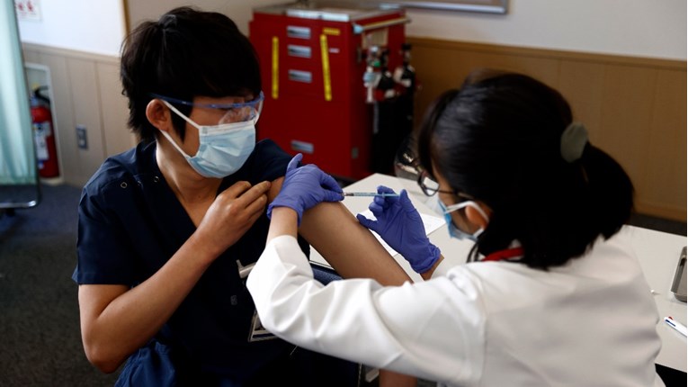Japan počeo s cijepljenjem