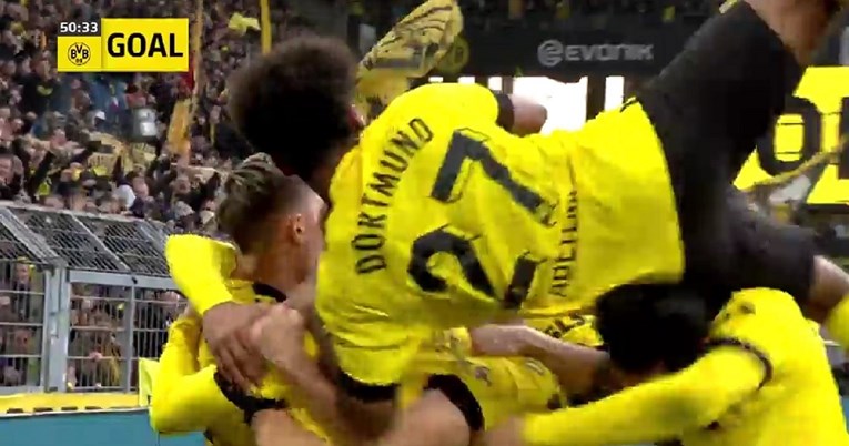 VIDEO Luda proslava prvog Hallerovog gola za Borussiju Dortmund