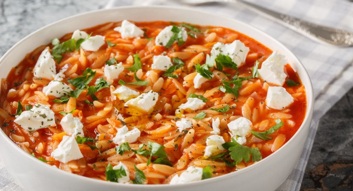 Orzo u umaku od rajčice: Brz i kremast ručak gotov za samo 30 minuta