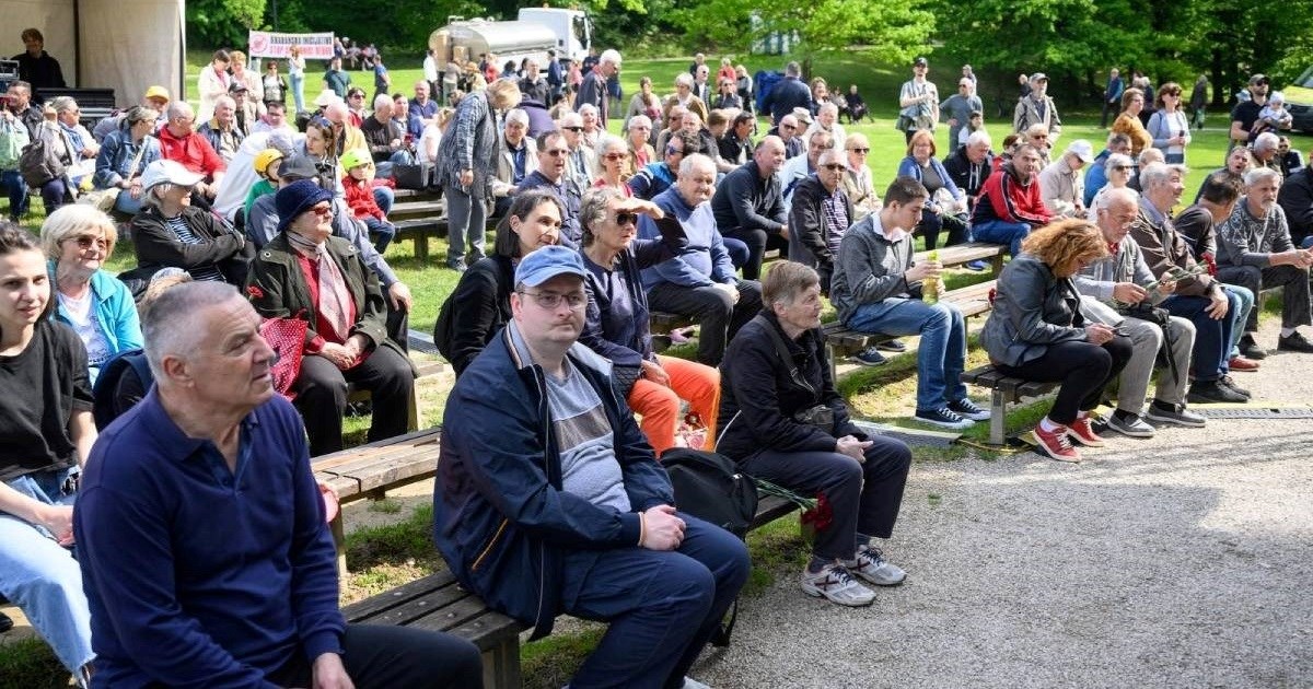 Ljudi hrle u Maksimir na proslavu Praznika rada