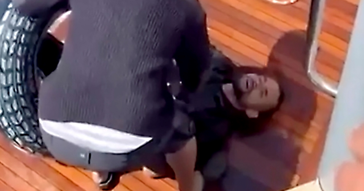 VIDEO Mladić pokušao preplivati iz Maroka do Španjolske s kolutom i perajama