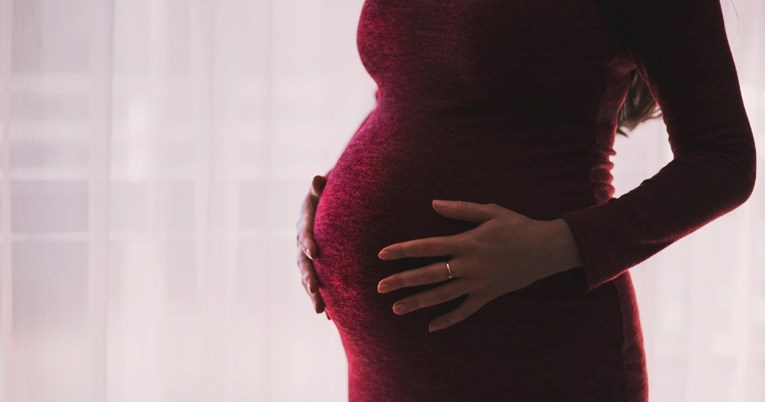 Istraživanje pokazalo: Veganke su izloženije riziku od komplikacija u trudnoći