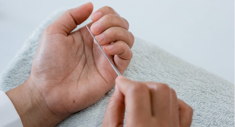 Kako pravilno čistiti i rezati nokte te se tako obraniti od mikroba