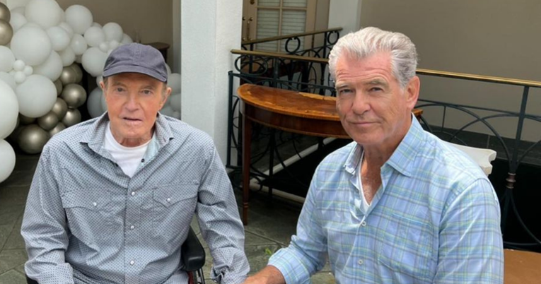 Pierce Brosnan objavio fotke Jamesa Caana u invalidskim kolicima i rastužio fanove