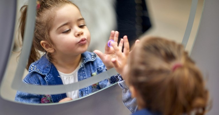 Djevojčice već s tri godine uče da je izgled najvažniji