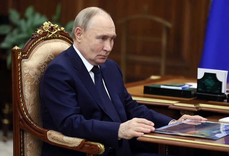 Kremlj bijesan zbog slike: "Ovo pokazuje razinu intelektualnog razvoja Zelenskog"