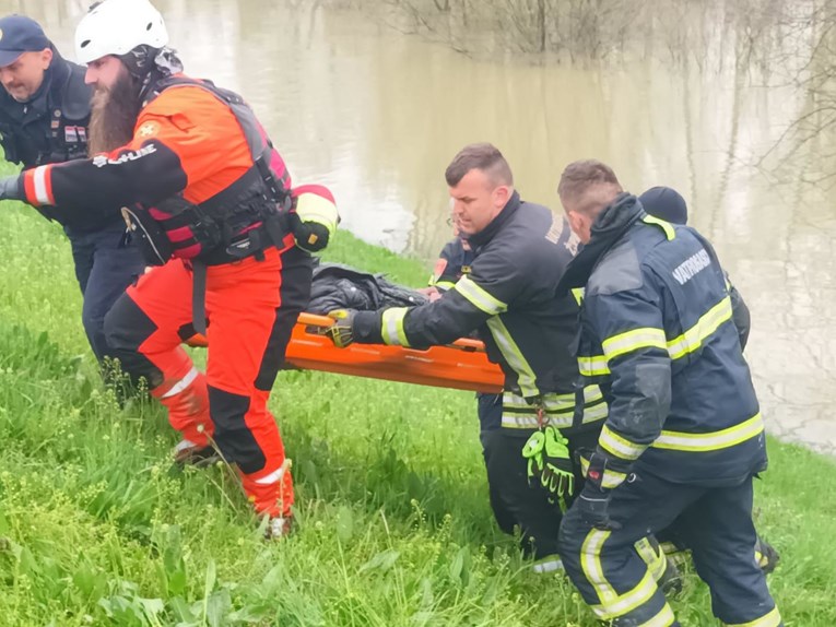 Šef vinkovačke bolnice: Kod nas su četvorica migranata koji su spašeni iz Save