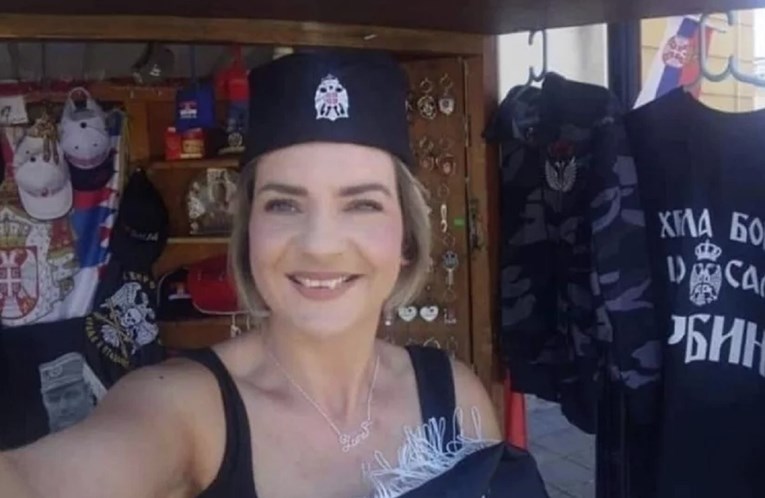 Učiteljica iz Sarajeva slikala se s četničkom kapom, ispao je ogroman skandal