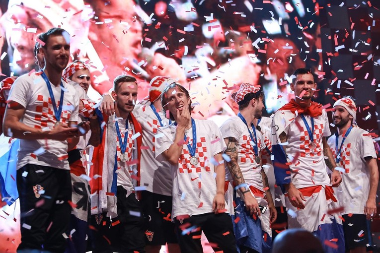 Rakitić o Modriću: Čarobnjaku su godine samo broj, osvojit će trofej s Milanom