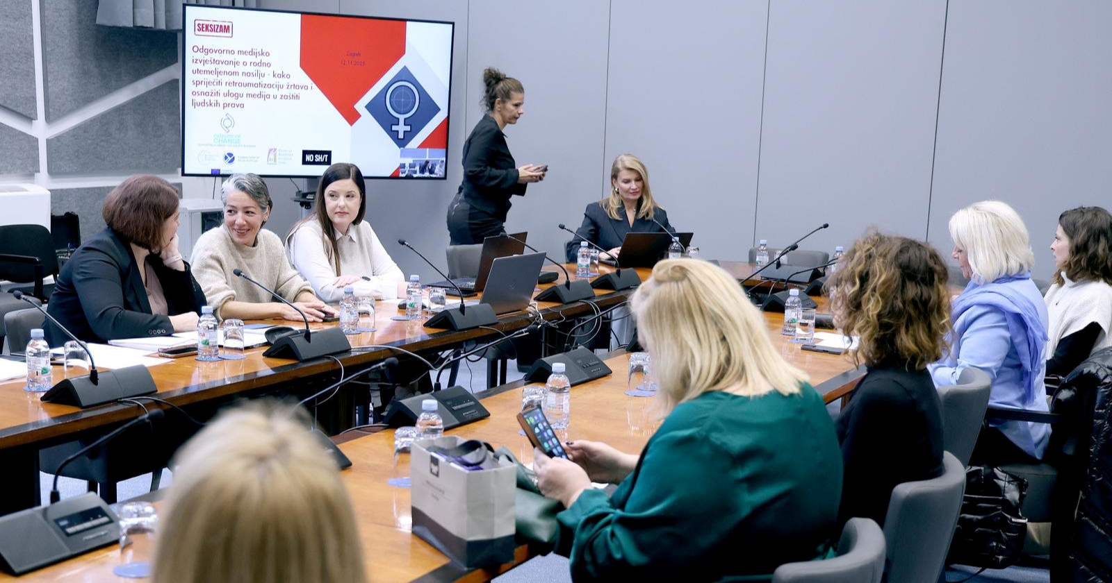 Aktivistkinje traže zakonsku zabranu komentara ispod tekstova o nasilju nad ženama