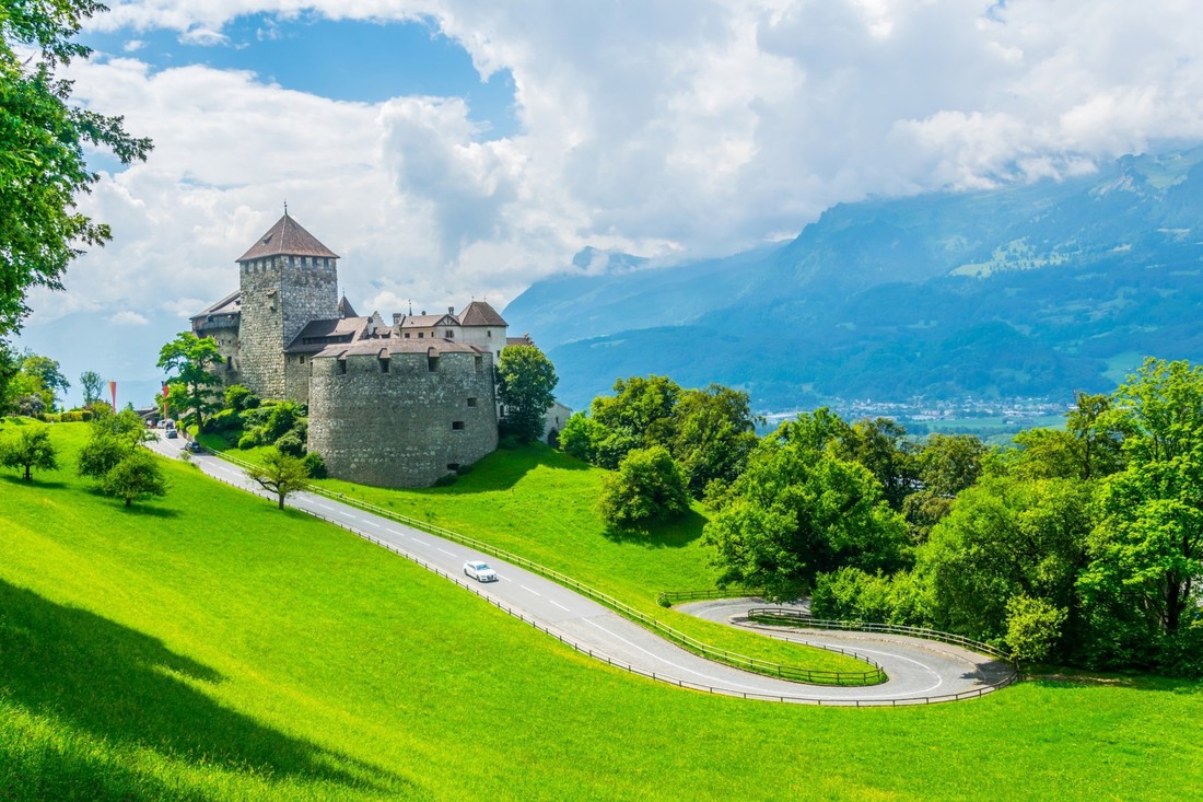 Europska država od samo 24 km bez velikih lanaca skriva prizore kao iz bajke
