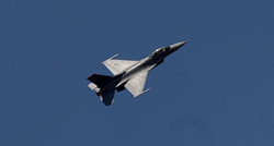 Američki F-16 pao u more kod Južne Koreje. Pilot se katapultirao