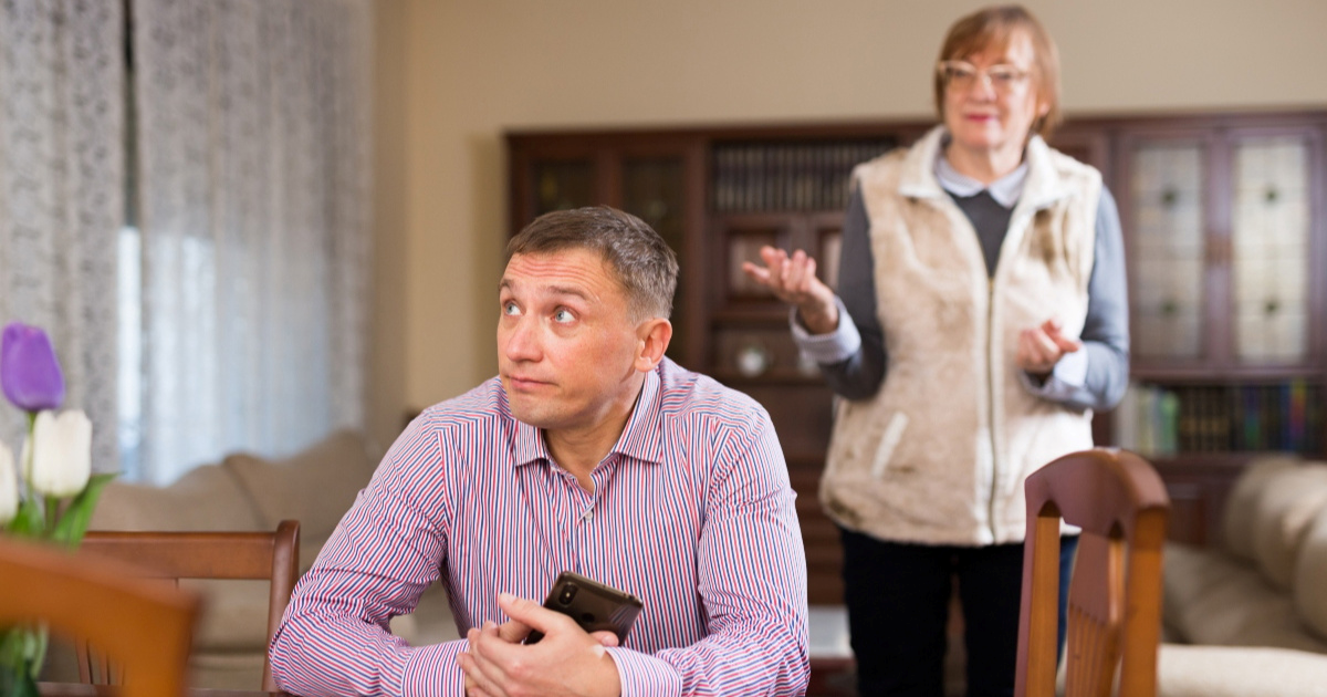 Roditeljske navike zbog kojih odrasla djeca prekidaju kontakt