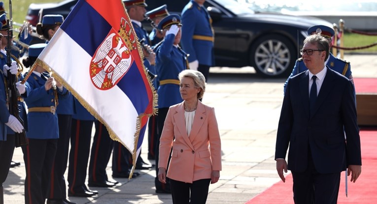 Vučićevi mediji nisu objavili da se Von der Leyen odbila sastati s premijerom Srbije