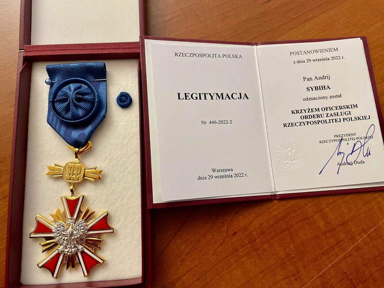 Ukrajinski šef diplomacije: Nepromišljen postupak Poljske. Vratit ću im odlikovanje