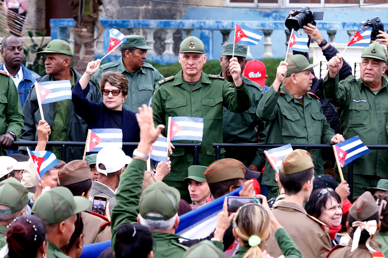 SAD šalje Kubi 6 milijuna dolara. Kubanski predsjednik: Nameću nam energetsku blokadu
