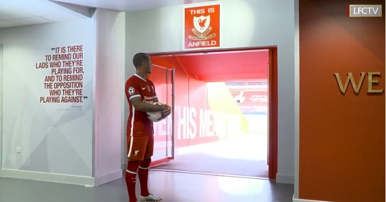Thiago odbio dotaknuti "This Is Anfield" znak na Liverpoolovu stadionu
