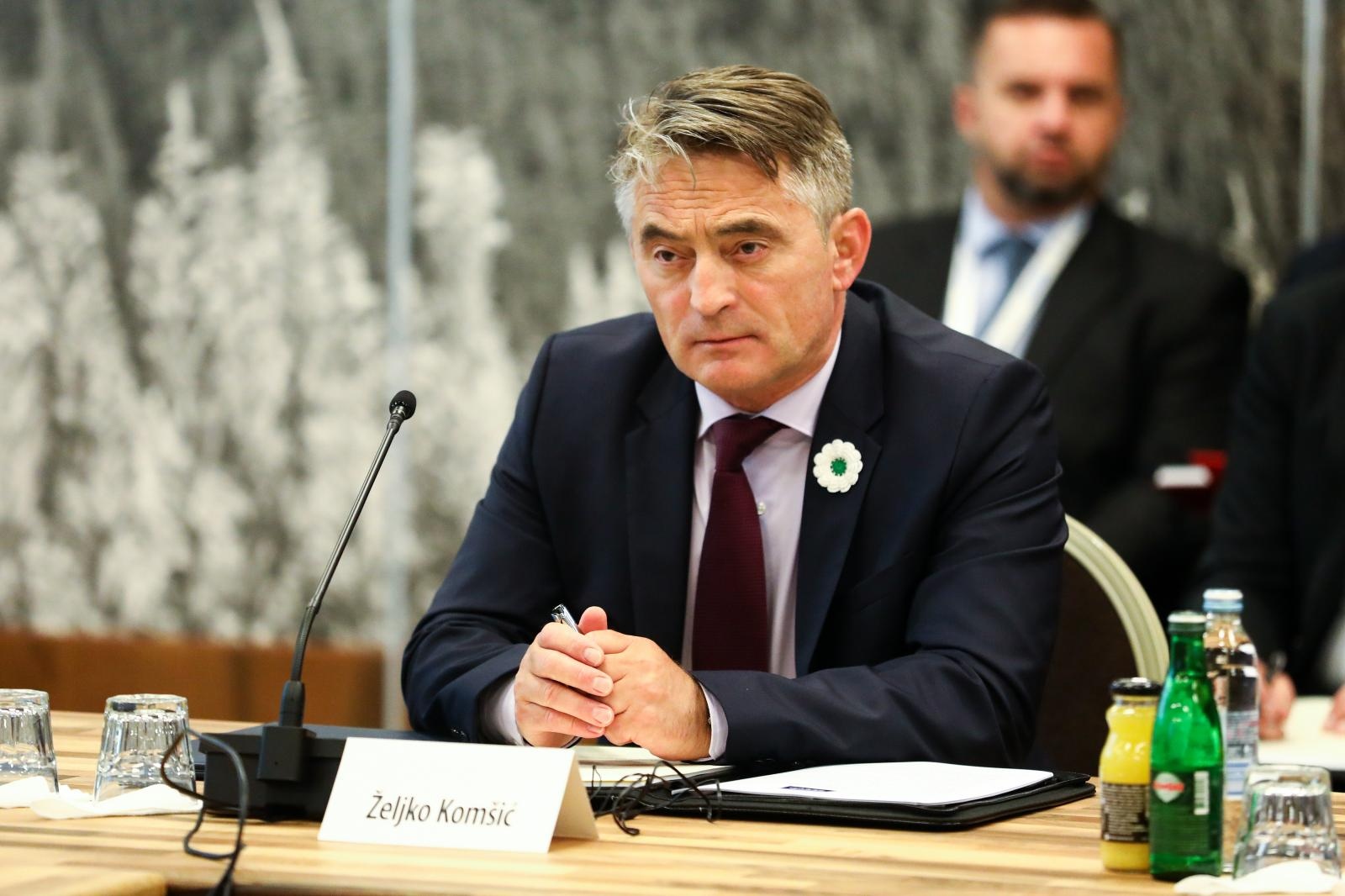 Komšić: Potez s Pelješkim mostom Dodik je obećao Kolindi