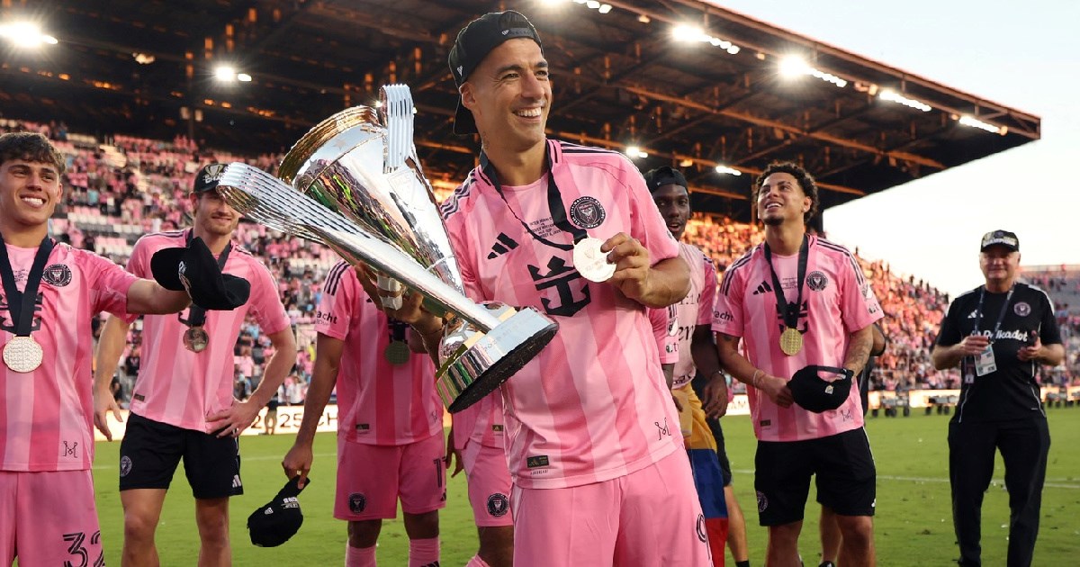 Suarez donosi odluku o karijeri. Moguć odlazak u mirovinu