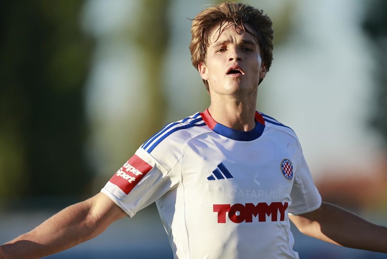 Javio se novi klub koji želi Pukštasa. "Hajduk želi dva milijuna eura više od ponude"