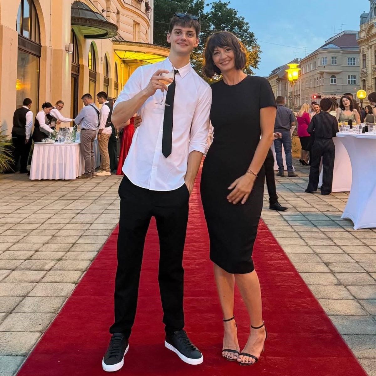 Ivana Paradžiković pohvalila se uspjehom sina Huga (18): "Recite mi, sanjam li?"