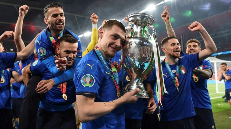 Inter sinoć kasno završio zvučni transfer. Džeki kao konkurencija stiže prvak Europe