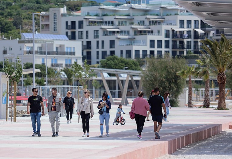 Danas će biti djelomice sunčano, na obali bura