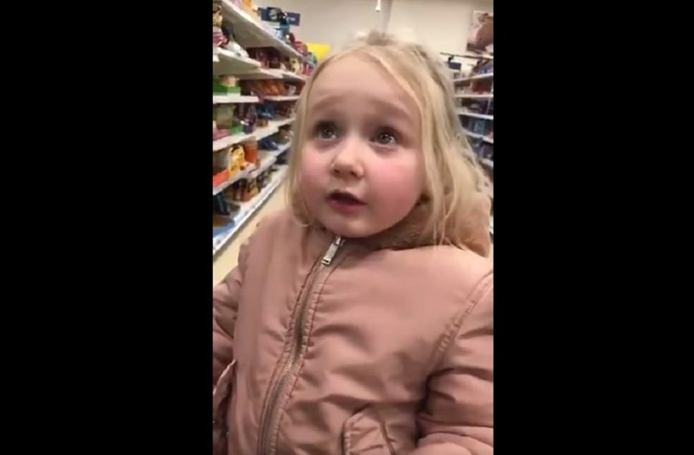 VIDEO 4-godišnja curica kritizirala panične kupce i postala hit na internetu