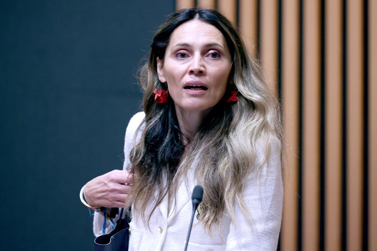 Državna tajnica: Besplatni paket bankarskih usluga ugovorilo je 70.000 građana