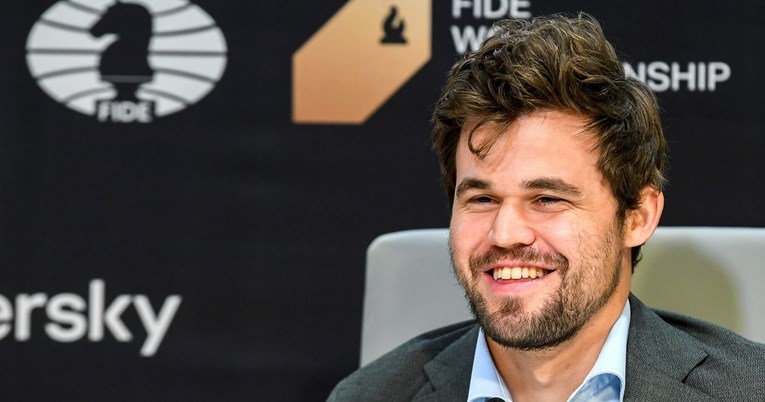 Magnus Carlsen povijesno velikom pobjedom obranio naslov svjetskog prvaka u šahu