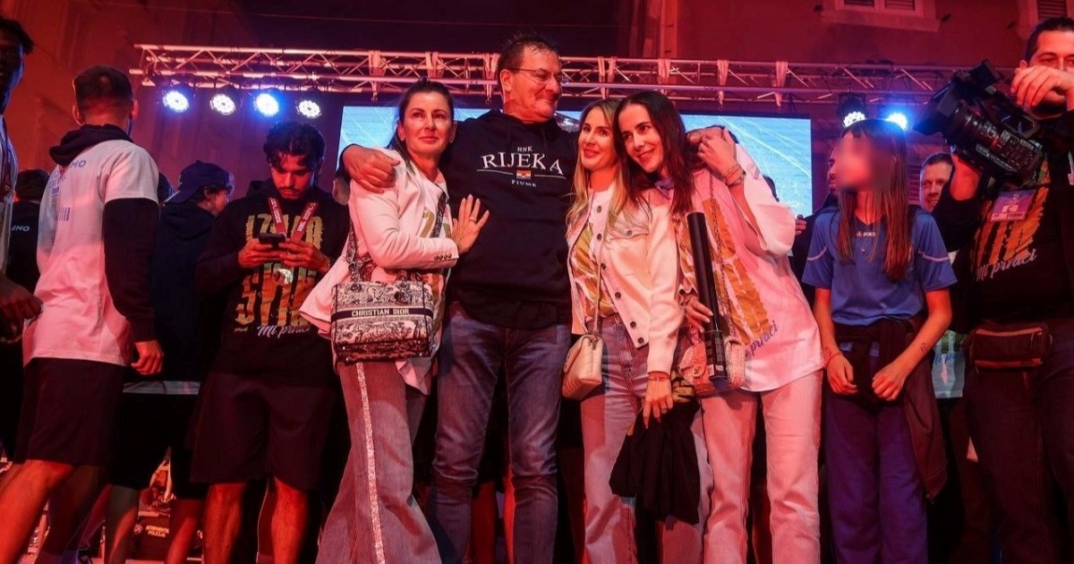 Miškovićeva supruga na slavlju titule u Rijeci nosila Dior torbicu od 4600 eura