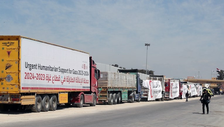 Izrael: 276 kamiona humanitarne pomoći došlo u Pojas Gaze