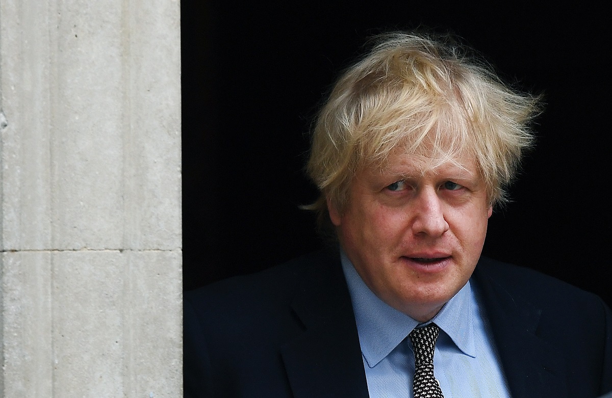 Boris Johnson osudio uništavanje javnih spomenika i napade na policiju
