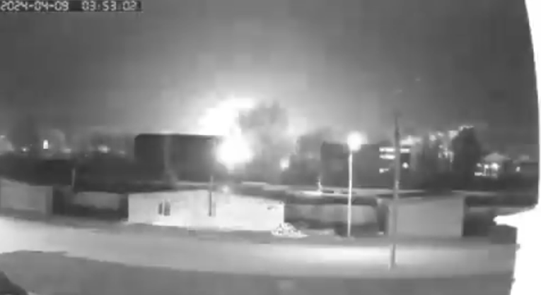 VIDEO Eksplozija odjeknula ruskim gradom. Ukrajinci: Pogodili smo tvornicu aviona
