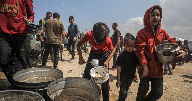 UN: Jedno od desetero djece koje smo pregledali u Gazi je pothranjeno