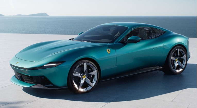 Ferrari Amalfi premijerno predstavljen. Novi model je zamjena za Romu