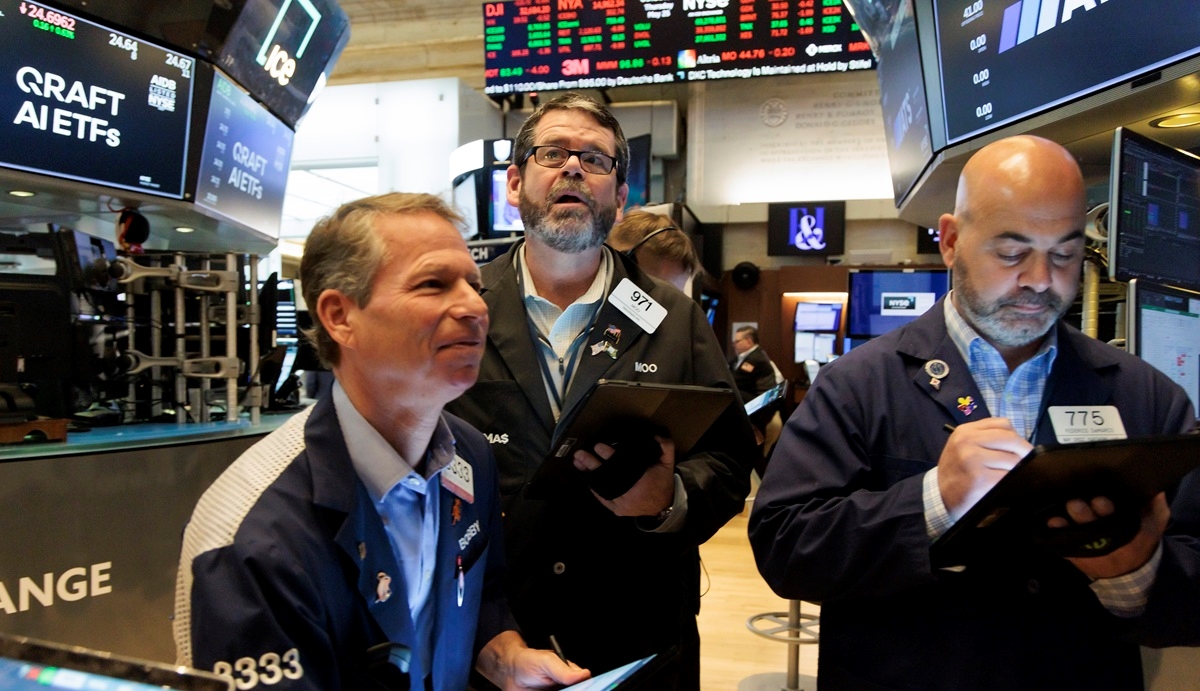 Wall Street oštro pao zbog rasta prinosa na obveznice