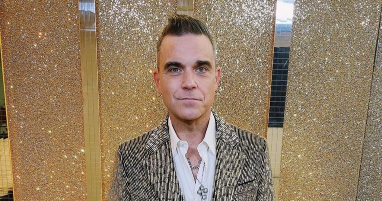 Robbie Williams išao na tretmane protiv ćelavosti, požalio se da nisu uspjeli