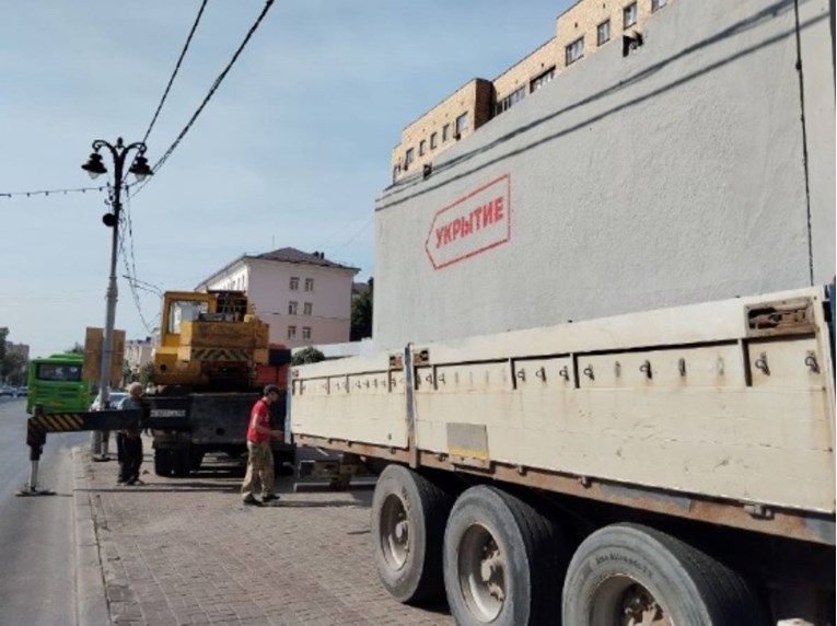 Ukrajinci nadiru u Kursku. Rusi objavili fotografiju: "Dižemo modularna skloništa"